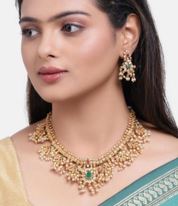 Multicolor stones Guttapusalu necklace